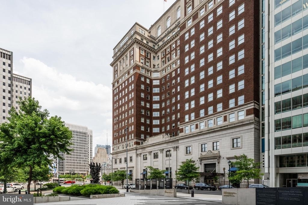 1600 Arch Street - Photo 22
