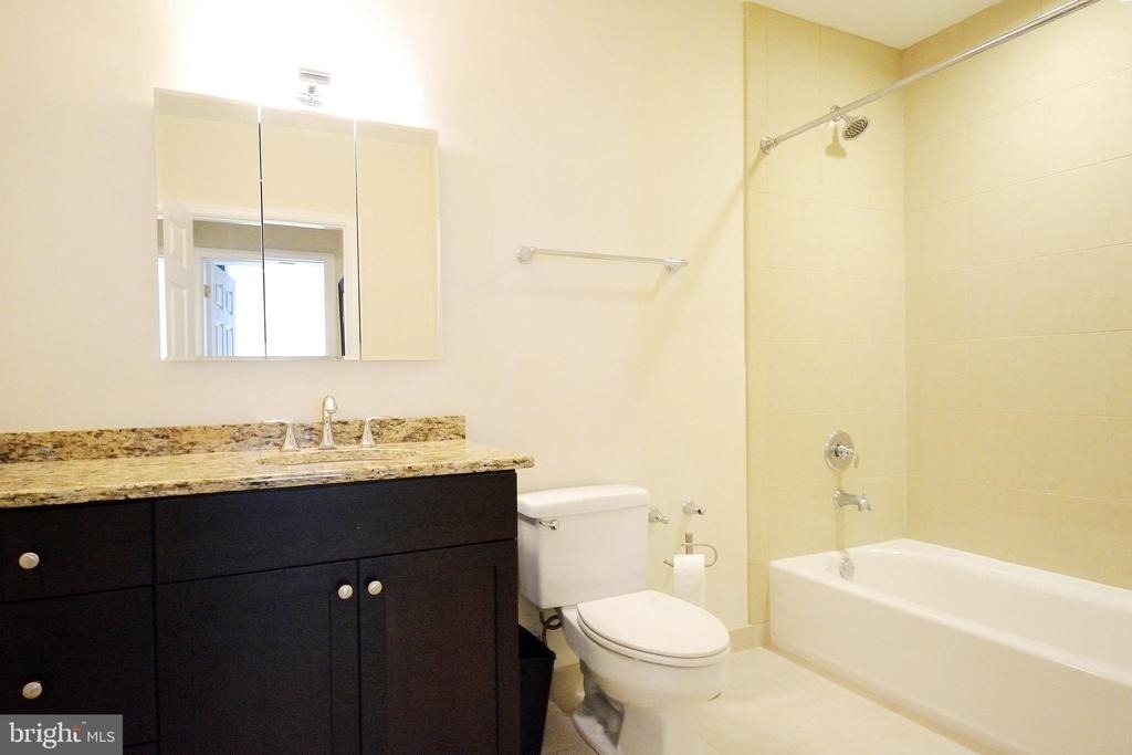 1600 Arch Street - Photo 10