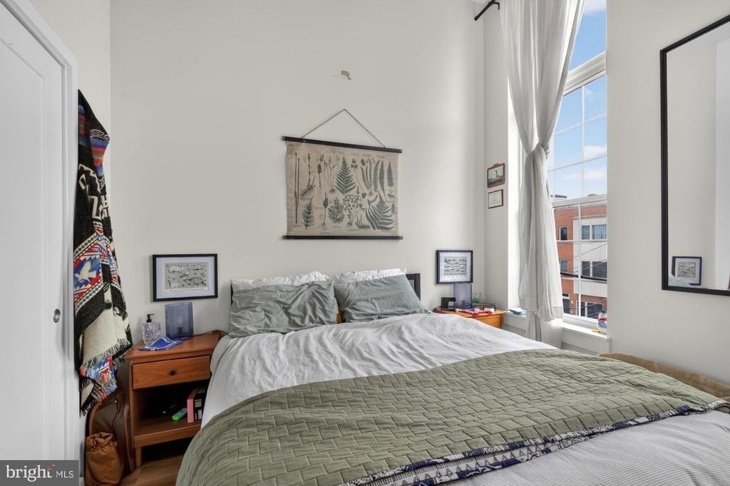 2045 Trenton Avenue - Photo 13