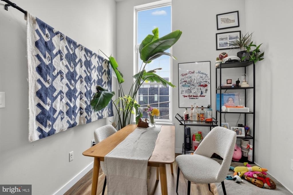 2045 Trenton Avenue - Photo 11