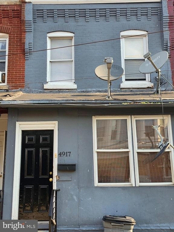 4917 Reno Street - Photo 0