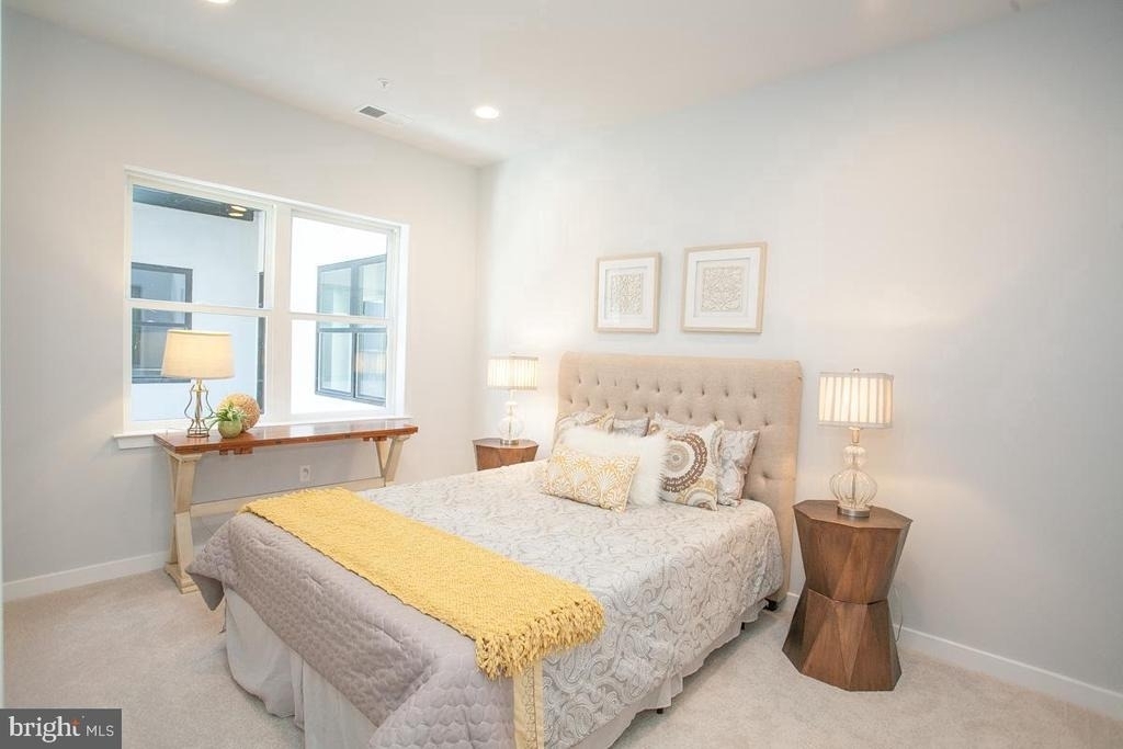 5938 Henry Avenue - Photo 8