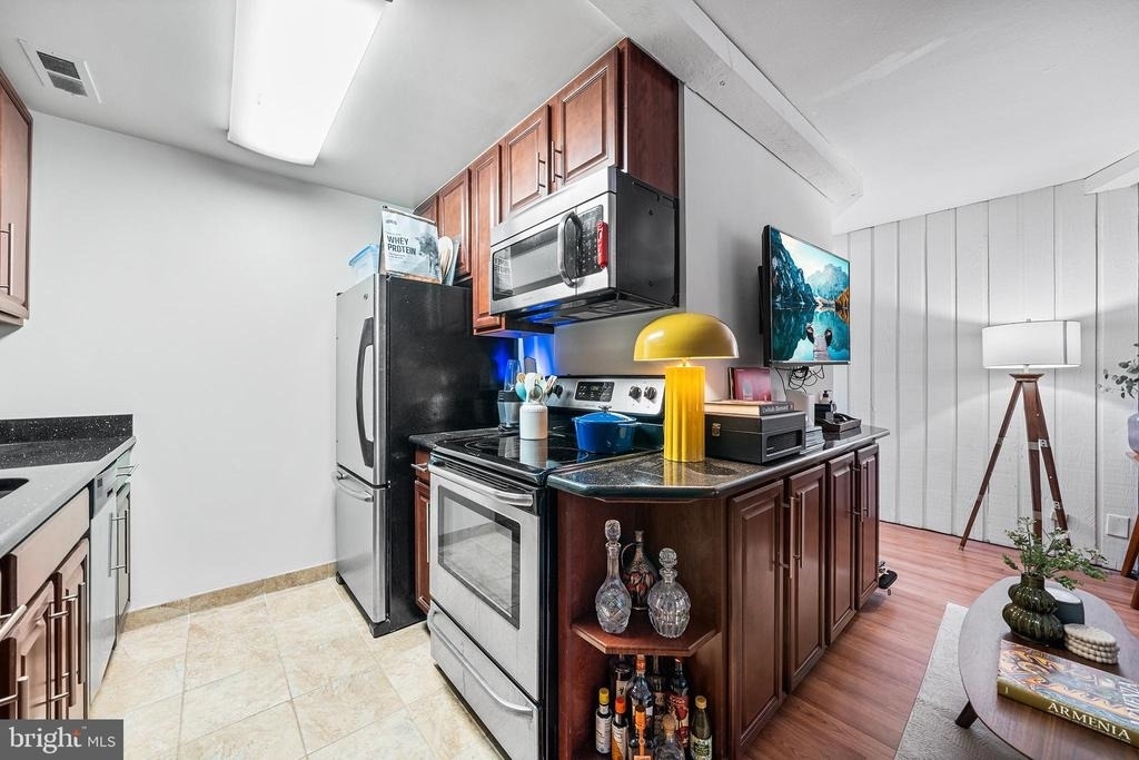 224 W Rittenhouse Square - Photo 19