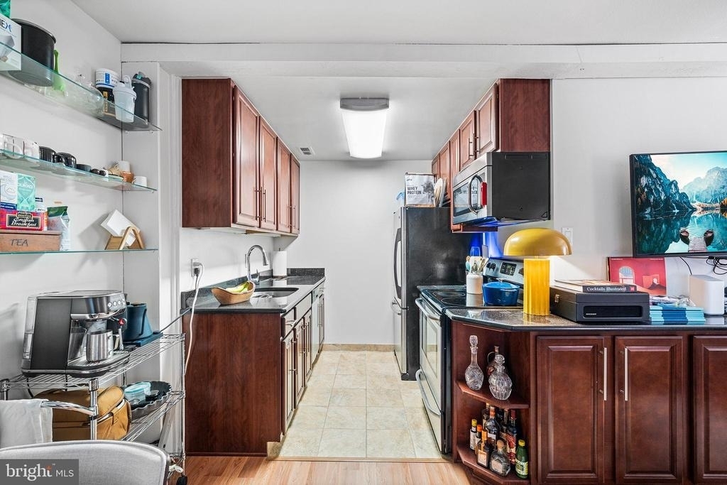 224 W Rittenhouse Square - Photo 17