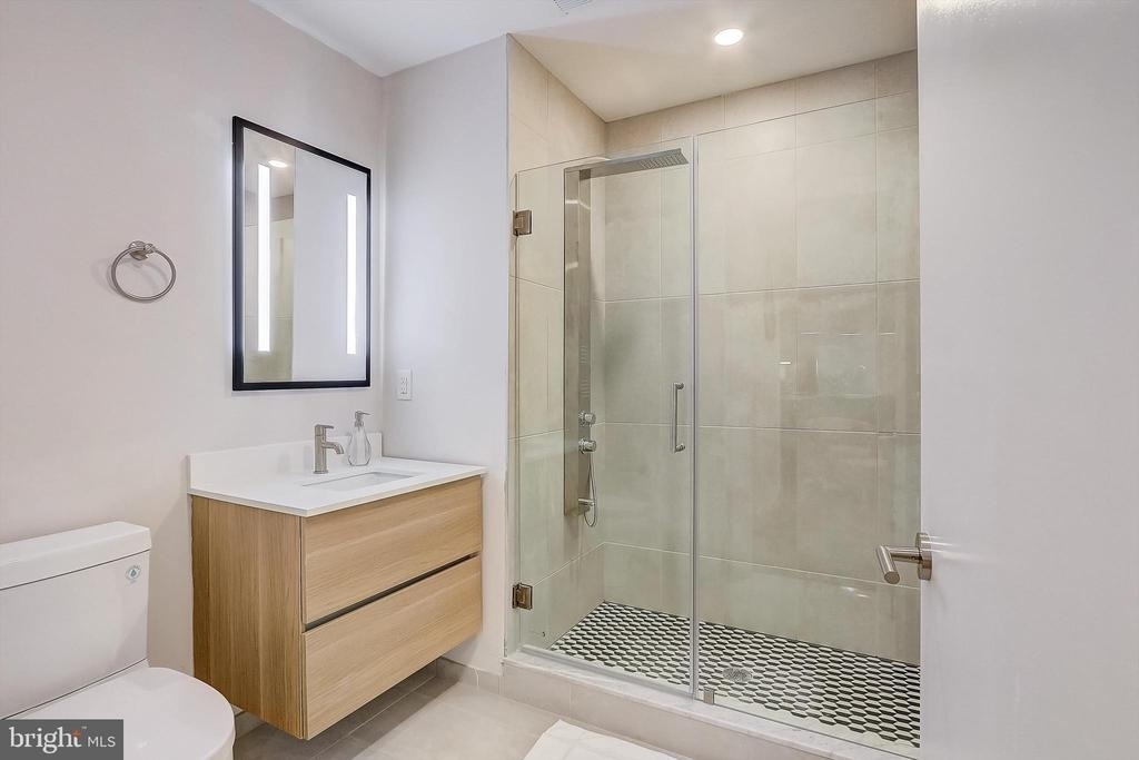 3029 W Glenwood Avenue - Photo 17