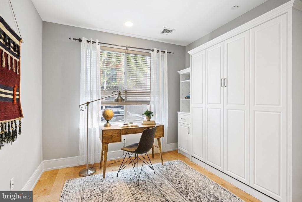 1004 S 17th Street - Photo 8
