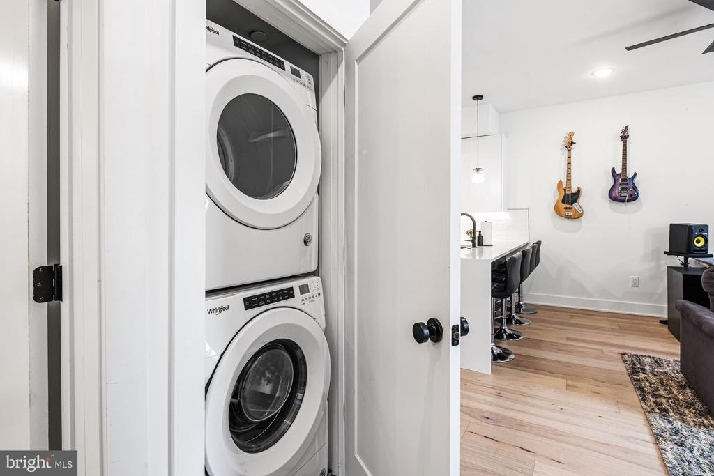 1723 Francis Street - Photo 6