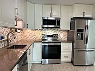 671 Liberty Pointe Drive - Photo 2