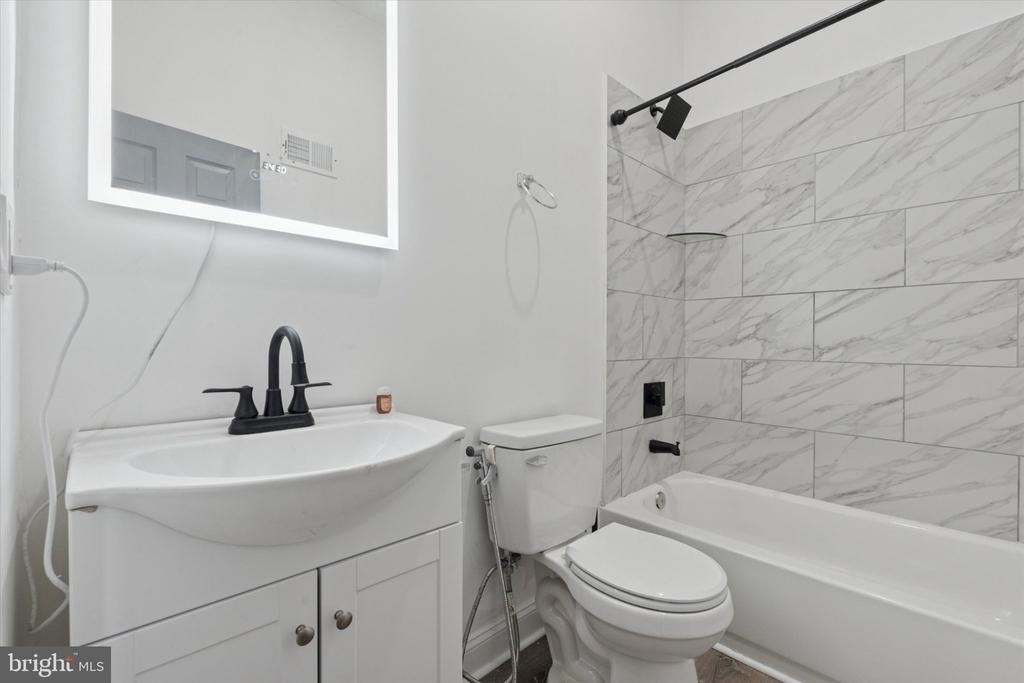 1625 S 22nd Street - Photo 5