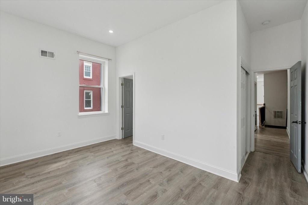 1625 S 22nd Street - Photo 10