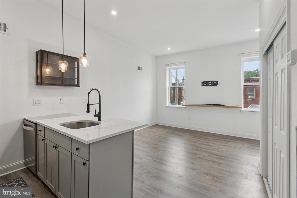 1625 S 22nd Street - Photo 3
