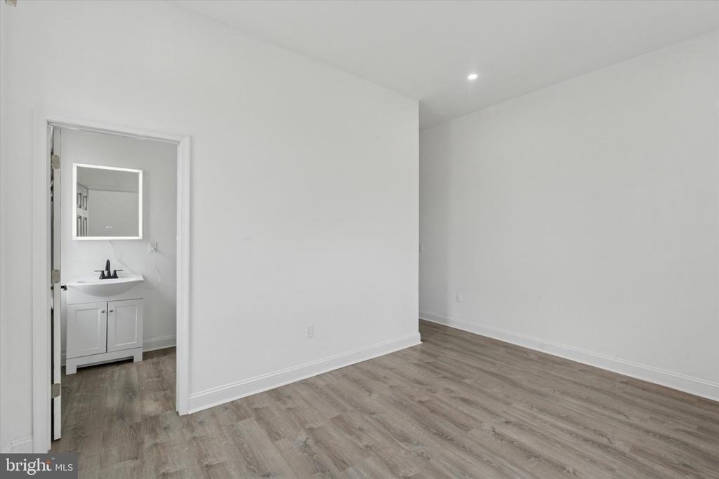 1625 S 22nd Street - Photo 11