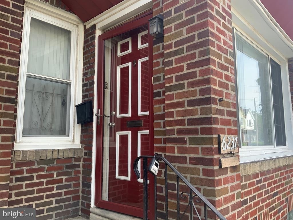 6237 N Bouvier Street - Photo 1