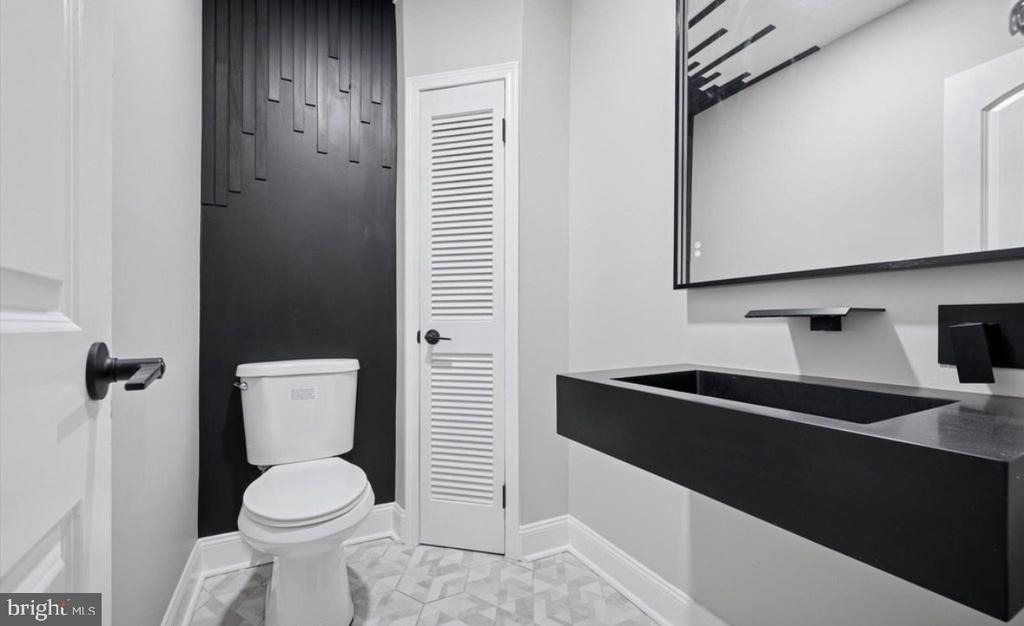 7256 Shalkop Street - Photo 7