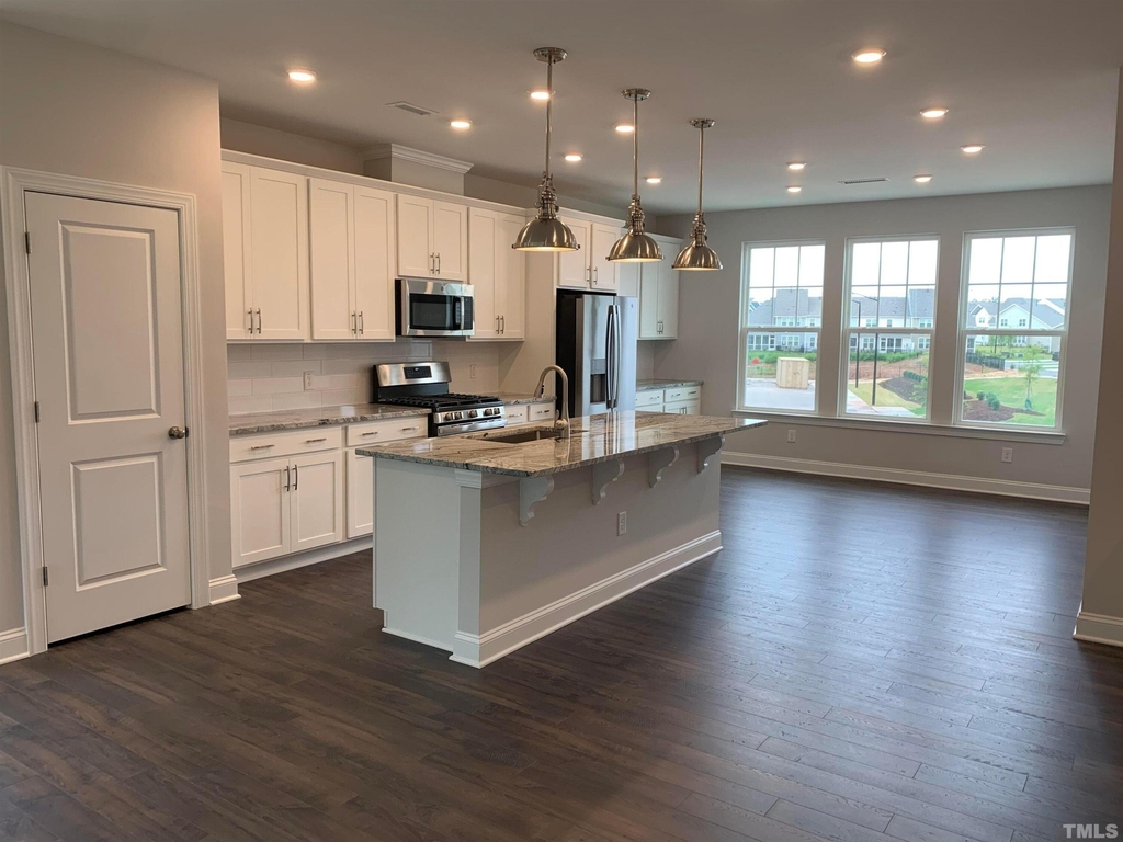 1211 Falling Rock Place - Photo 3