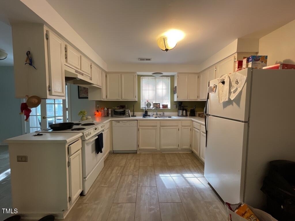 4105 Livingstone Place - Photo 3
