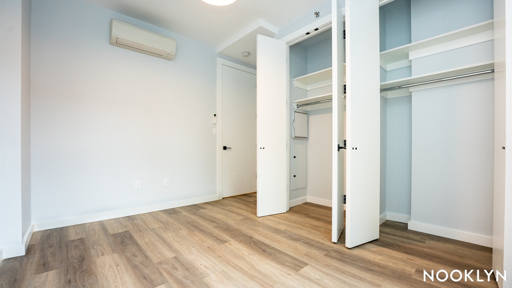 2913 Snyder Ave 11226 - Photo 4