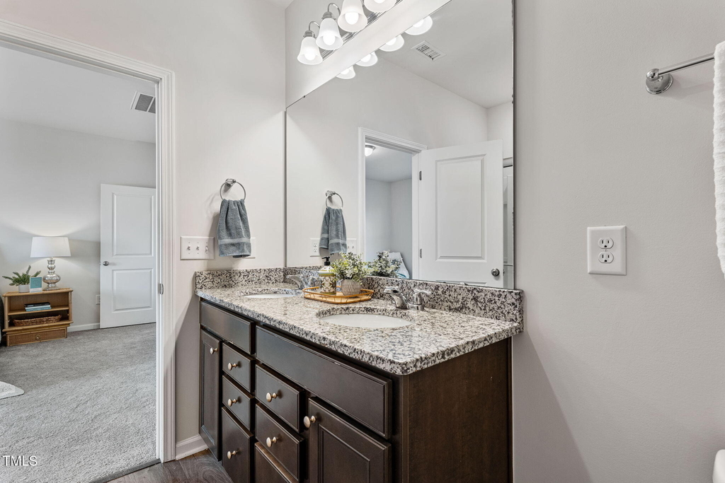 1008 Sandtrap Way - Photo 16