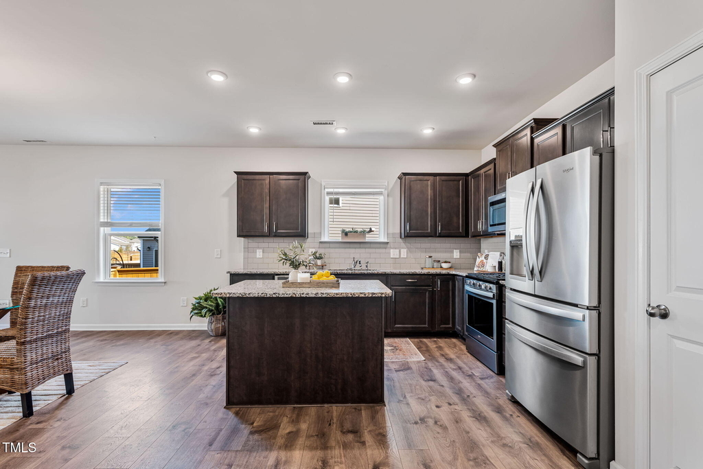 1008 Sandtrap Way - Photo 6
