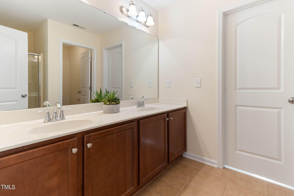 1237 Mantra Court - Photo 25