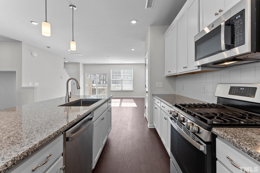 1206 Commack Drive - Photo 23
