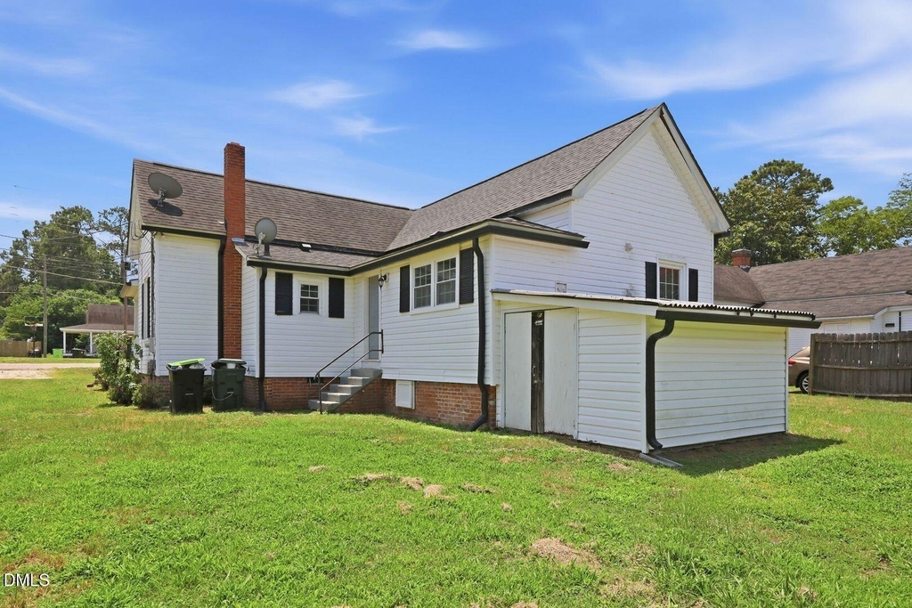 204 E H Street - Photo 32