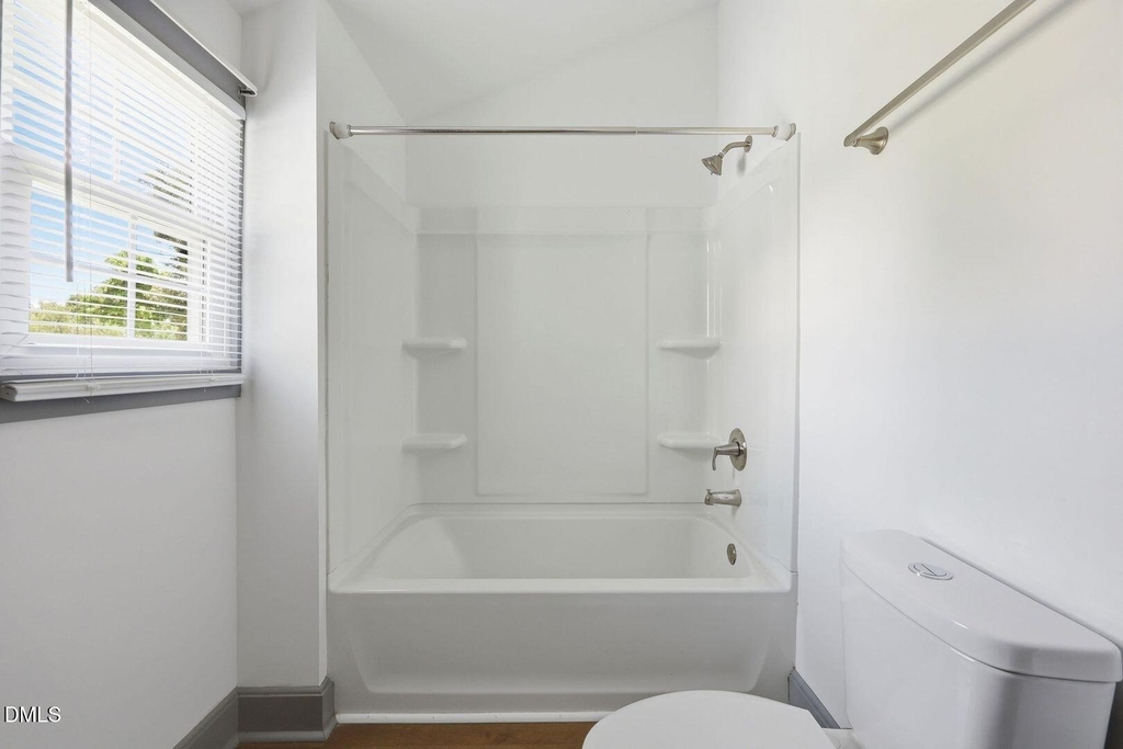204 E H Street - Photo 24
