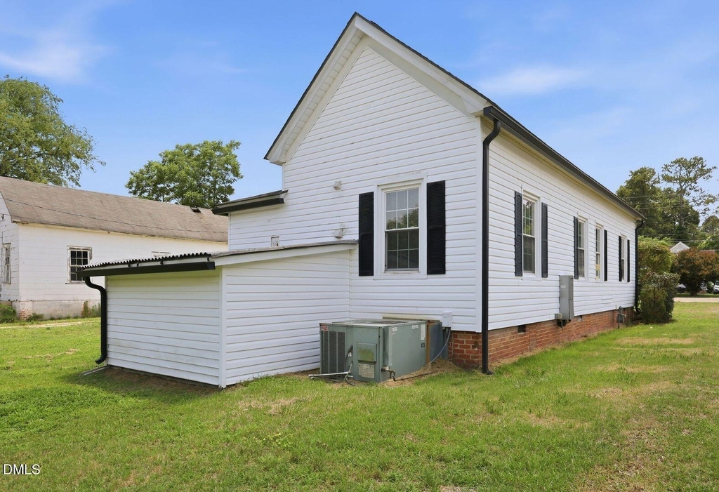 204 E H Street - Photo 30