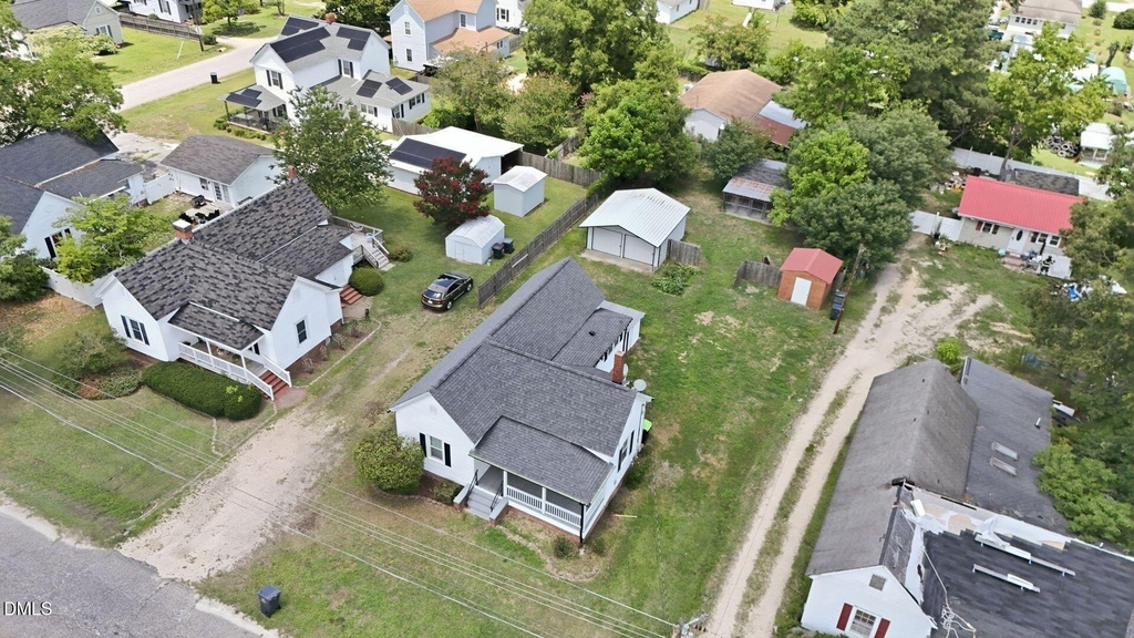 204 E H Street - Photo 36