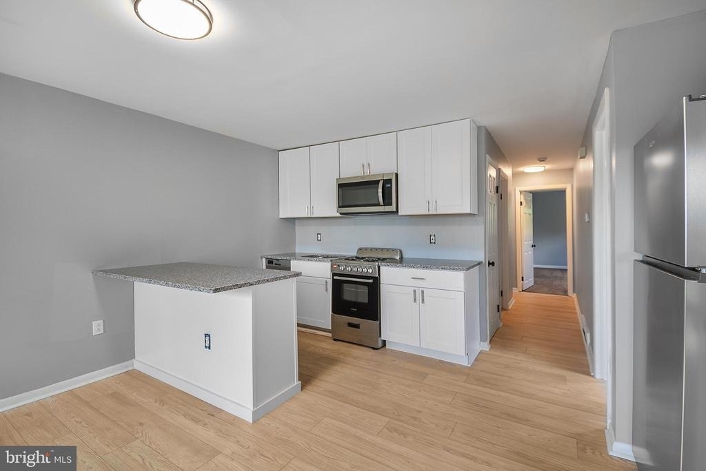 164 Abbey Terrace - Photo 2