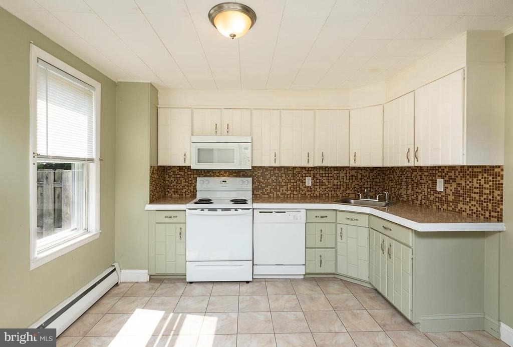 334 E Conestoga Road - Photo 16