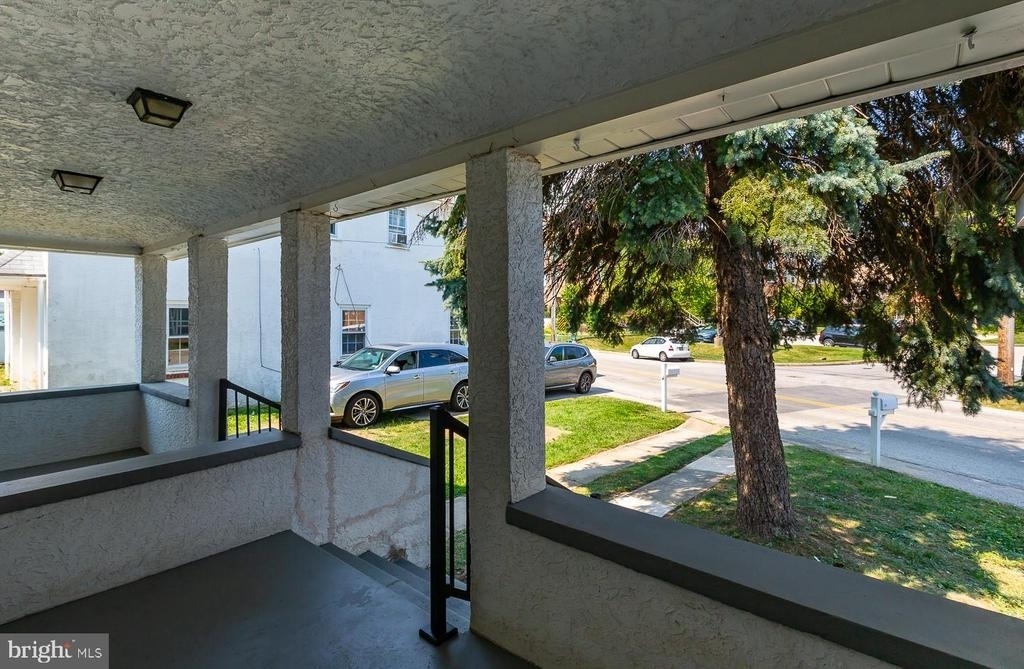334 E Conestoga Road - Photo 7