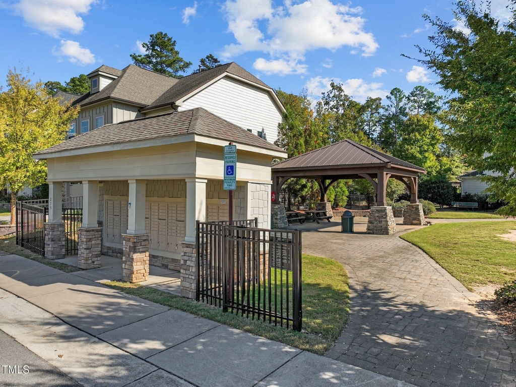 271 Begen Street - Photo 47