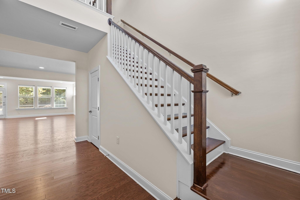 271 Begen Street - Photo 22