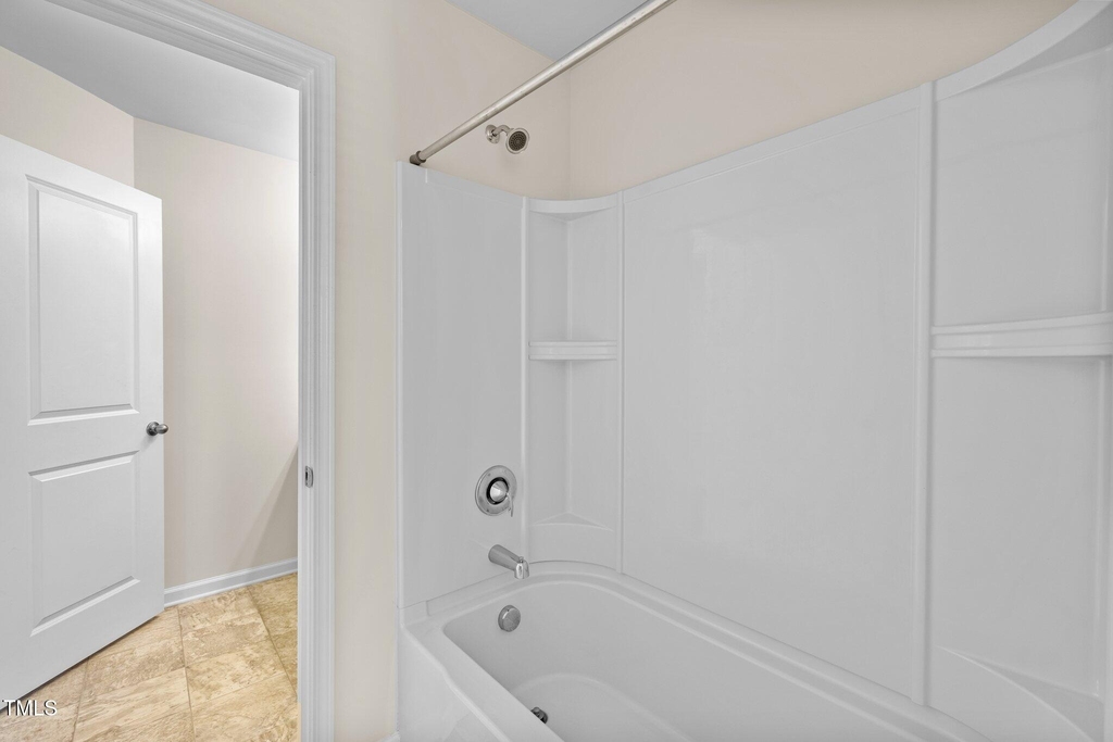271 Begen Street - Photo 35