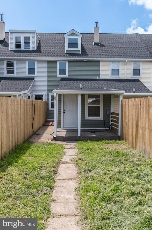 647 Spruce Street - Photo 31