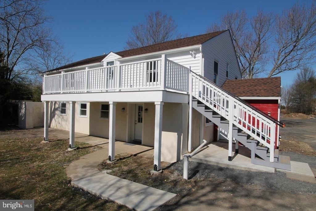 538 Durham Road - Photo 0