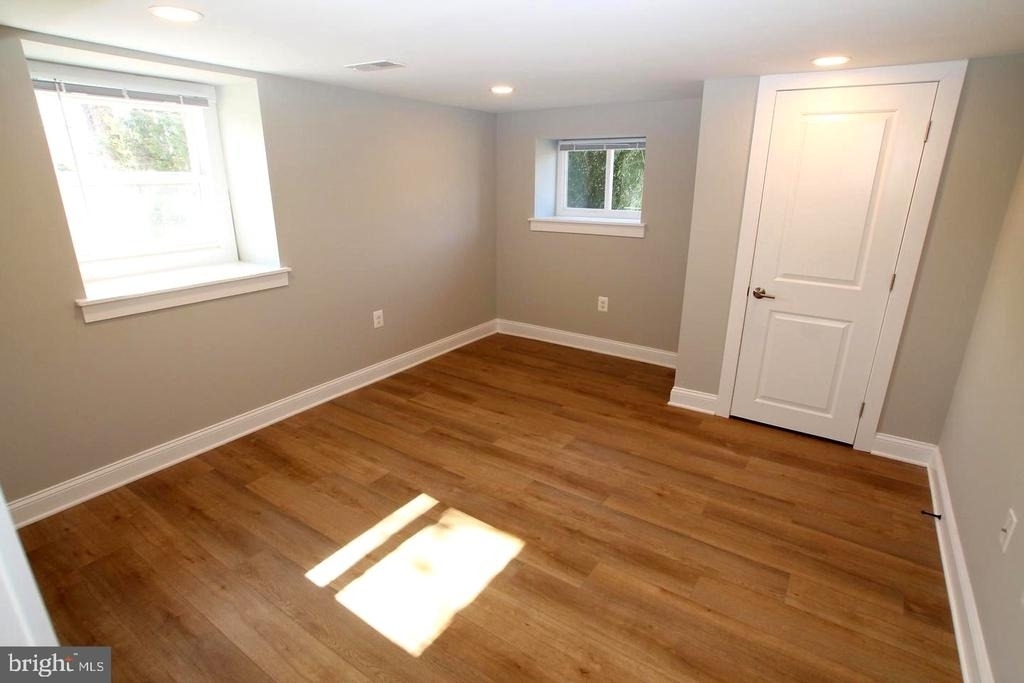 538 Durham Road - Photo 7