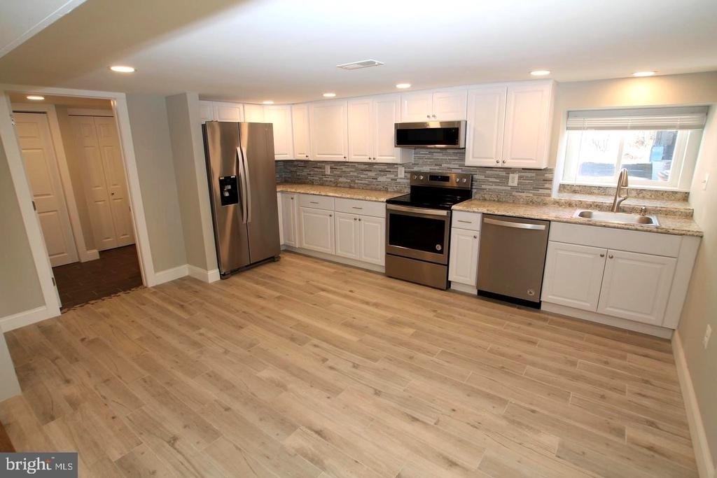 538 Durham Road - Photo 3