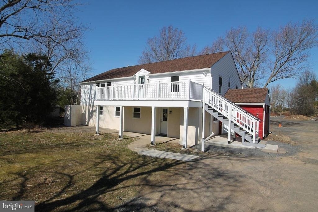 538 Durham Road - Photo 1