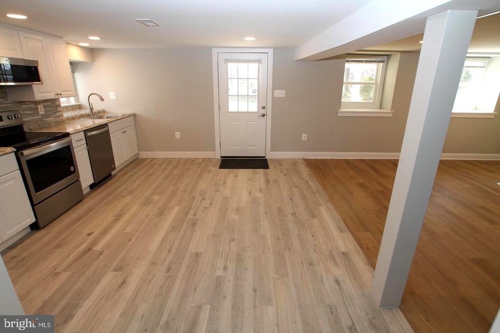 538 Durham Road - Photo 4