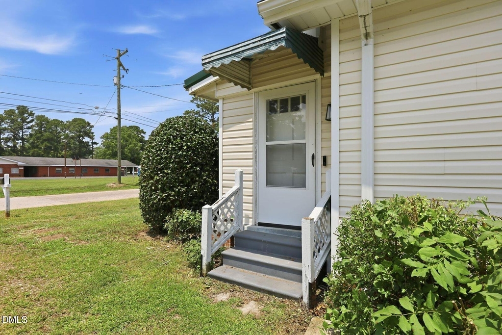201 4th Street - Photo 46