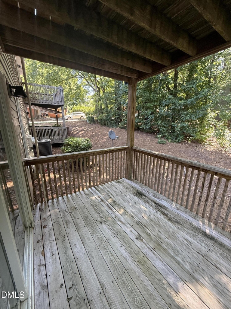 343 W Oak Avenue - Photo 13