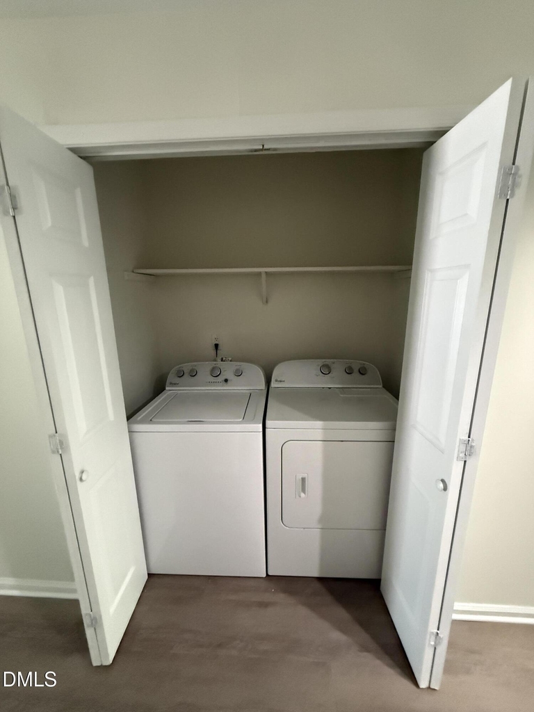 343 W Oak Avenue - Photo 12