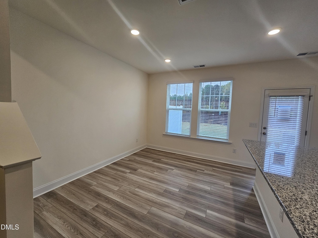48 Bloodroot Street - Photo 5