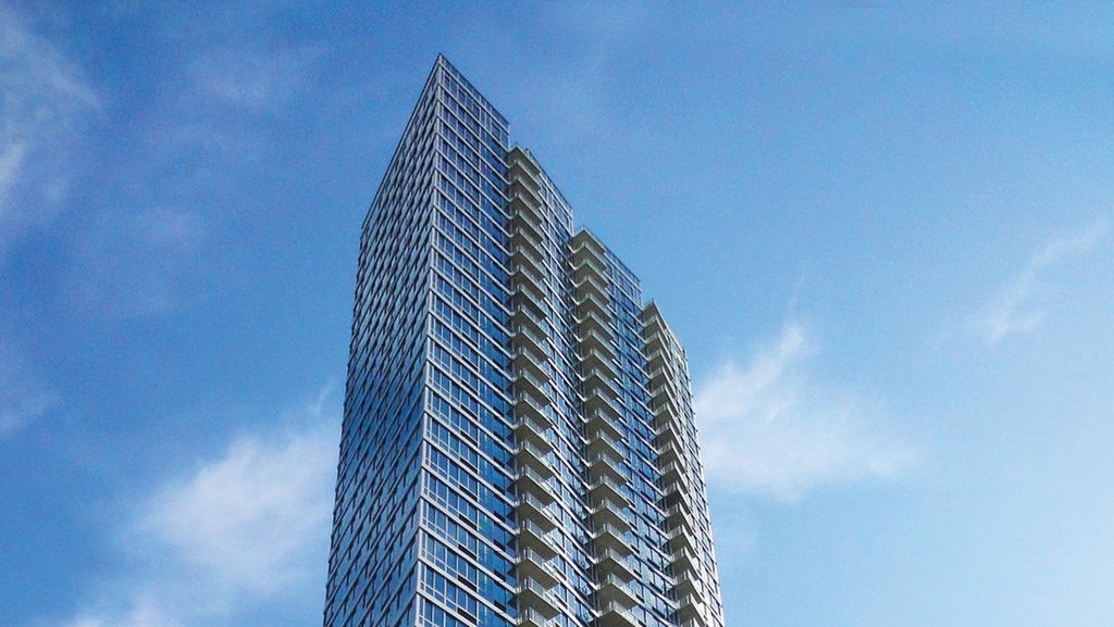 Center Boulevard, Queens - Photo 1