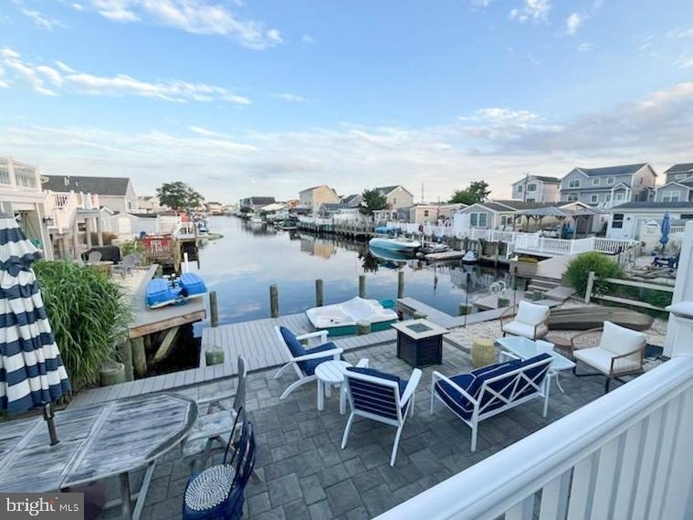 115 Charles Boulevard - Photo 1