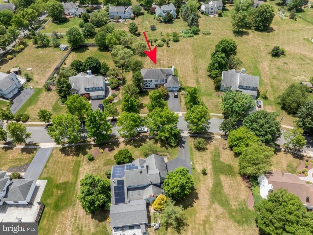 5 Robert Drive - Photo 2