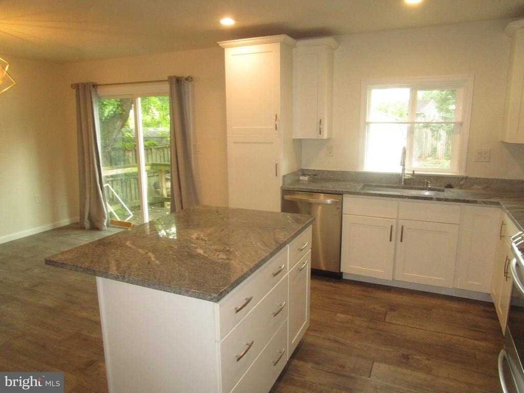 10318 Aster Lane - Photo 6