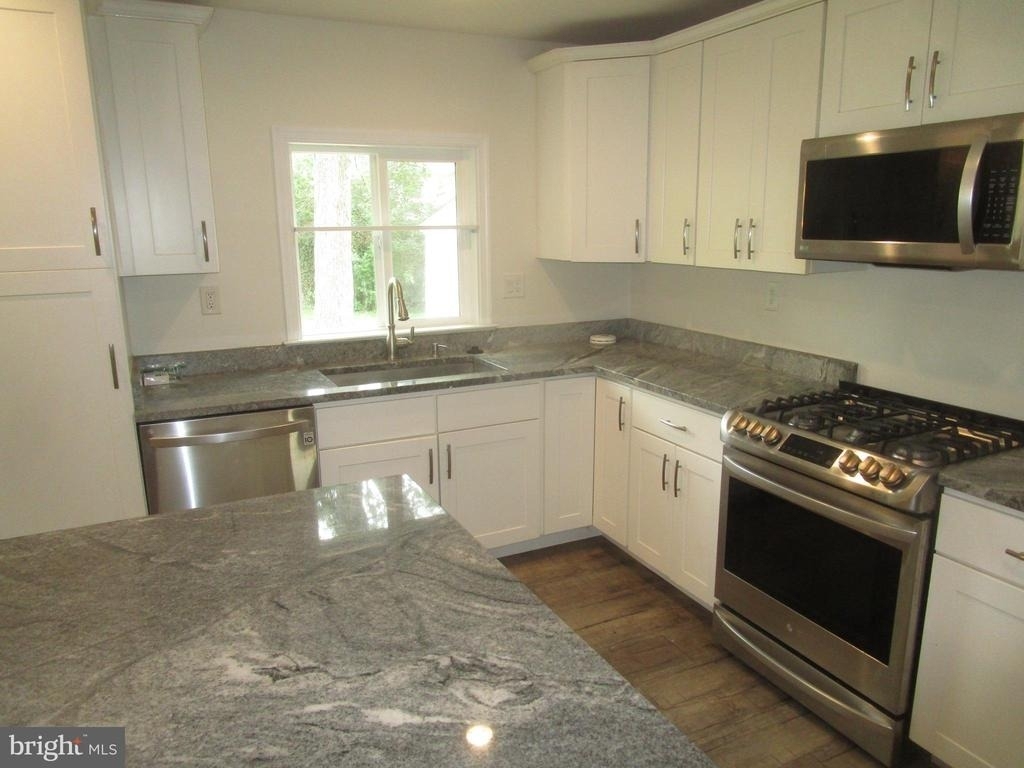 10318 Aster Lane - Photo 5